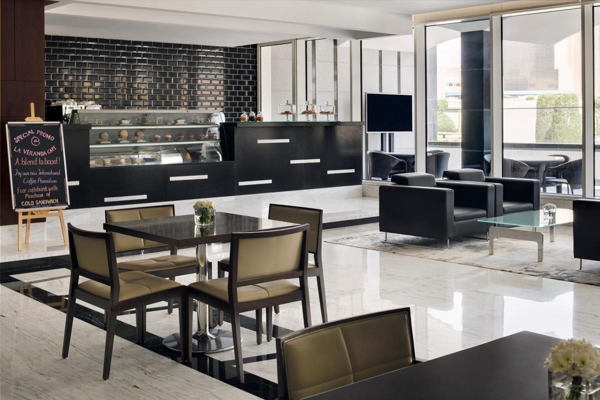 Radisson Blu And Convention Center, Minhal Riyadh