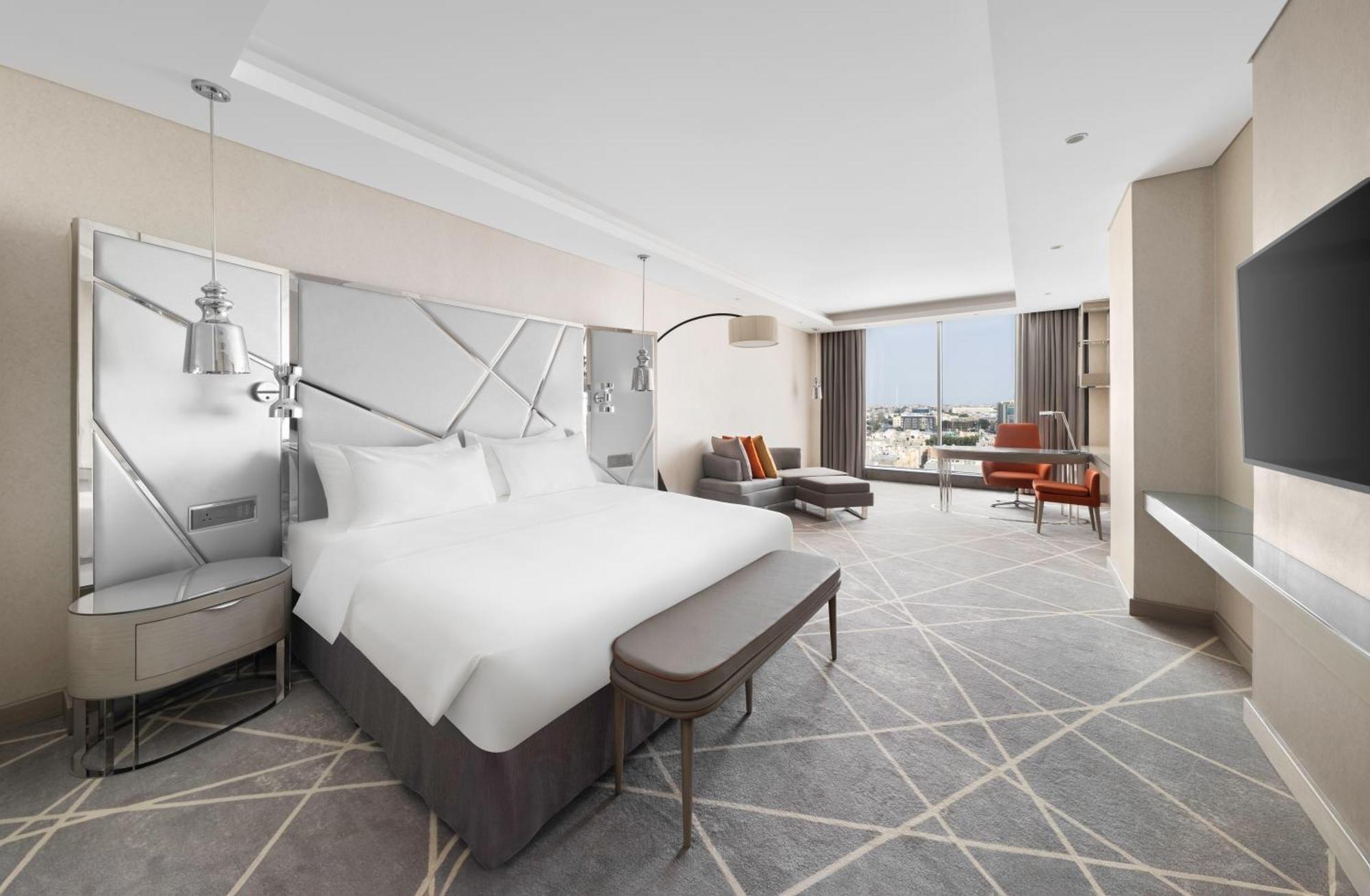 Radisson Blu And Convention Center, Minhal 4* Riyadh